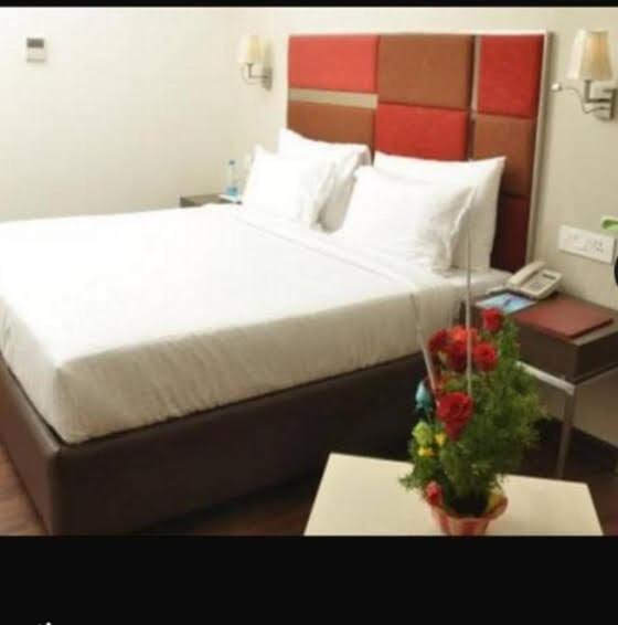 Hotel-S-Park Khammam Kültér fotó