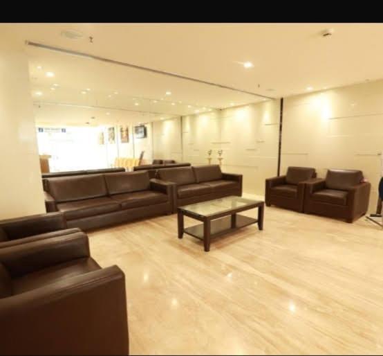 Hotel-S-Park Khammam Kültér fotó