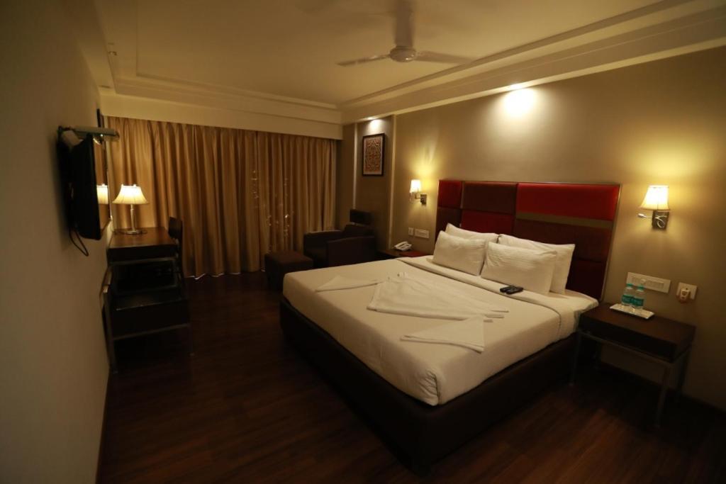 Hotel-S-Park Khammam Kültér fotó